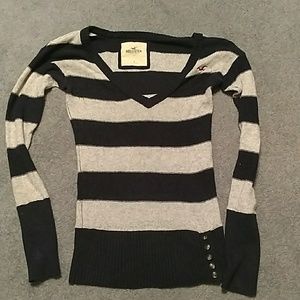 Hollister sweater